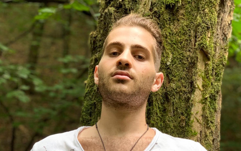 Emiliano Melcarne presenta “Vulnerabili”, dal 18 Dicembre disponibile per tutte le emittenti nazionali
