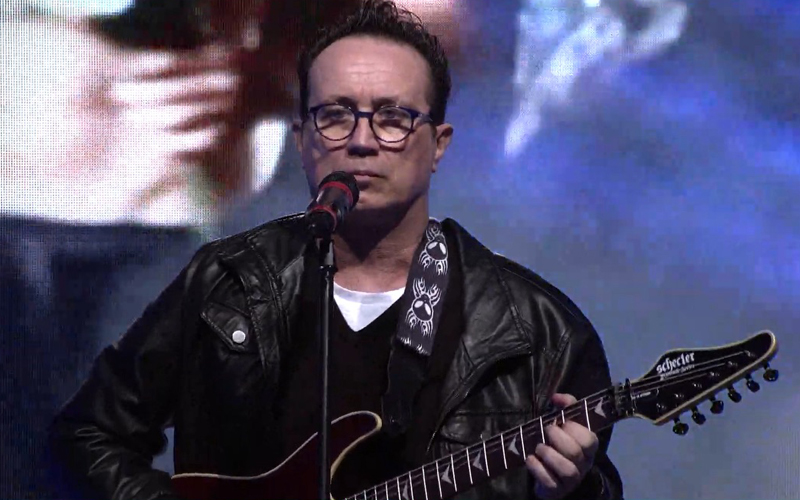 Giulio Sant lancia il nuovo singolo “Lasciami fare”, disponibile dal 18 Gennaio per tutte le emittenti nazionali.