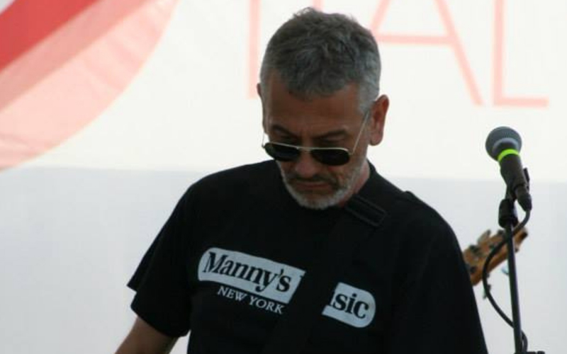 Giovedì 25 Marzo esce l’album “Inferno” e con esso il singolo “Selva Oscura”