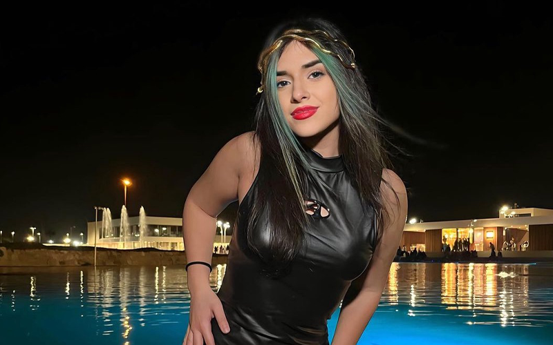 Jennifer Divina presenta a tutte le radio il nuovo singolo “Hace Calor”