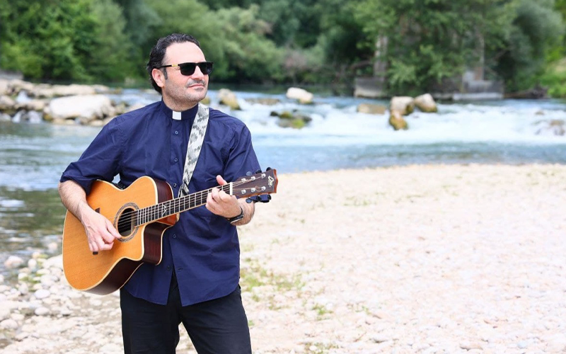 “Prodigio” è la nuova canzone di Don Pasquale Ferone