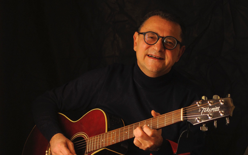 LIBERE DI RENDERE MIGLIORE IL MONDO: “COMUNQUE LIBERA” È IL NUOVO SINGOLO DI PIERGIORGIO TEDESCO
