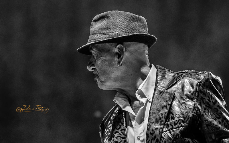 Mr. Precious torna con un inno di rinascita potente e travolgente: “I Rise From The Ashes”